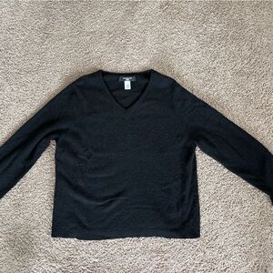 100% Cashmere Black V-Neck Sweater